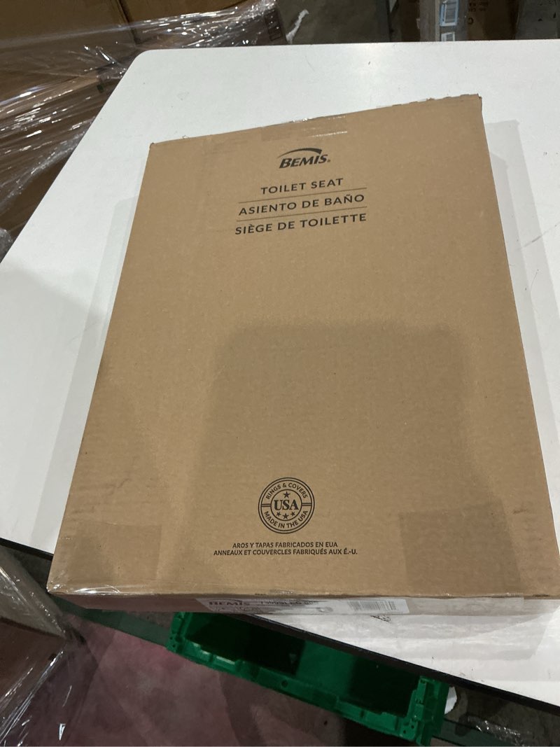 Condition photo showing Good Condition for bemis 7300slec slow close toilet seat, easy clean hinges and durable plastic seat, made in usa, elongated, white