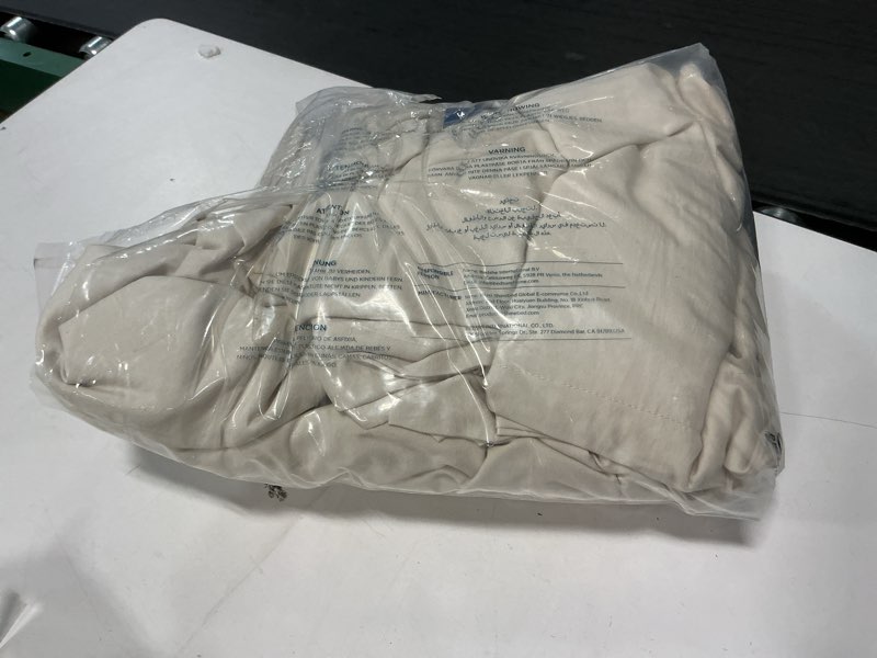 Condition photo showing Good Condition for Bedsure Oat Milk Duvet Cover Full Size - 3 Pieces Prewashed Extra Soft Cotton-Like Polyester Bedding Set, Includes 1 Duvet Cover 80x90 Inches with Zipper Closure & 2 Pillow Shams, No Comforter 02 - Oat Milk (No Comforter) Full (80" x 90")