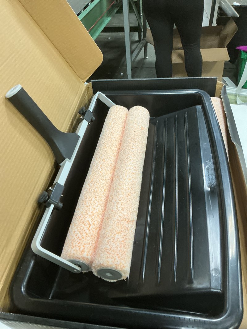 Condition photo showing Good Condition for rollingdog 5pc 18 inch paint roller kit -18 paint tray, wide paint roller 18 inch kit, microfiber roller sleeves(pack of 3) 18 inch paint roller kit with tray