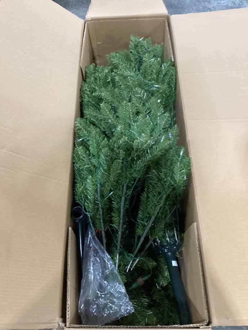 National Tree Company 7 ft Pre-Lit Dunhill Fir Artificial Christmas Tree, 650 LED Lights, 2,144 Tips