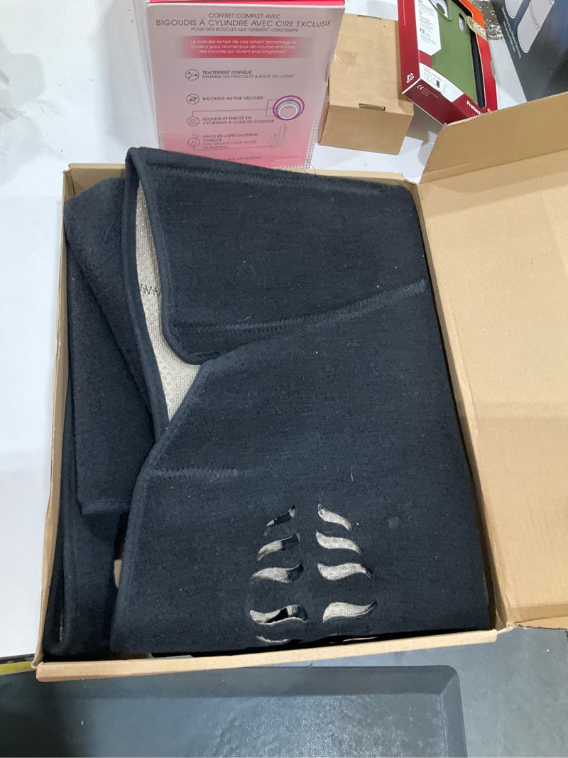 Condition photo showing Good Condition for dash cover mat for lexus rx330 2004-2006 & rx350 2007-2009 & rx400h 2006-2008 non-slip dashboard cover mat sunshade uv rays protector interior accessories compatible with rx330 2004-2006
