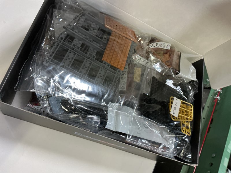 Condition photo showing Good Condition for Western Train Building Set with Lights, 1912 PCS West Trains Static Display Model Toy with Tracks Windmill Water Tower, Home Office Decor Building Blocks for Adults Teens Big Boys Girls 12+