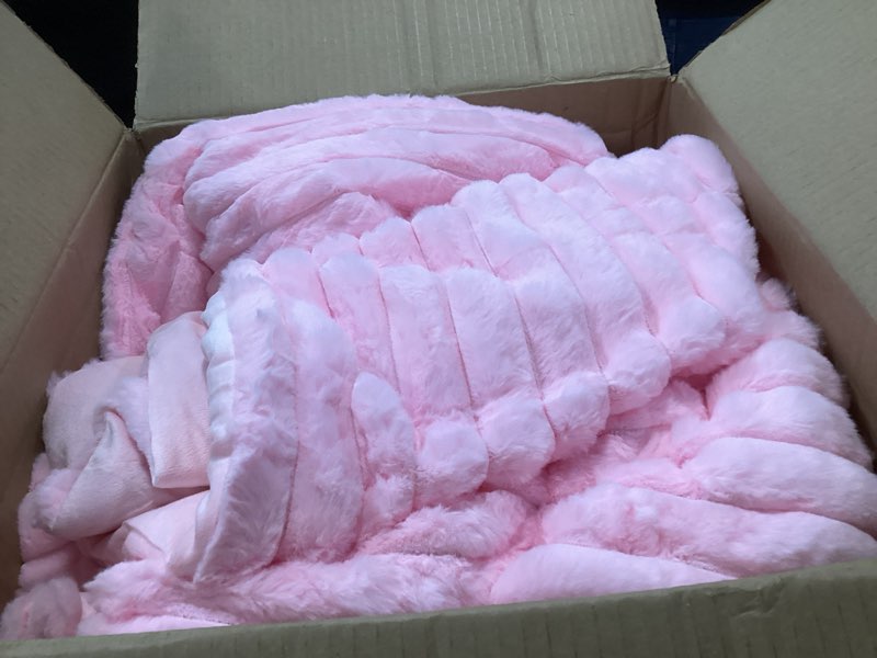 Condition photo showing As Is for Smoofy Fluffy Queen Comforter Set 3 Pieces - Pink Fleece Fluffy Comforter Set, Luxury Fuzzy Queen Bedding Set, Soft Warm Bed Set All Season, Heavy Faux Fur Comforter with 2 Pillow Cases 3 Piece-Queen (90”X90'') Pink