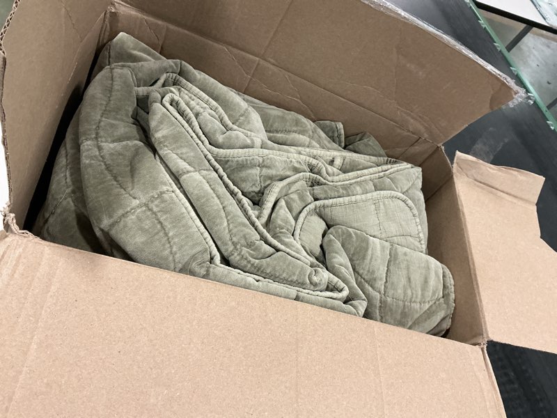 Condition photo showing As Is for LIGHT GREEN- HORIMOTE HOME 100% Cotton Quilt Set Twin Size, Adriatic Blue Pre-Washed Bedspreads Coverlet Set in Geometric Pattern, Cozy Lightweight Stitching Decorative Bedding Cover with 1 Sham for All Season Adriatic LIGHT GREEN Twin