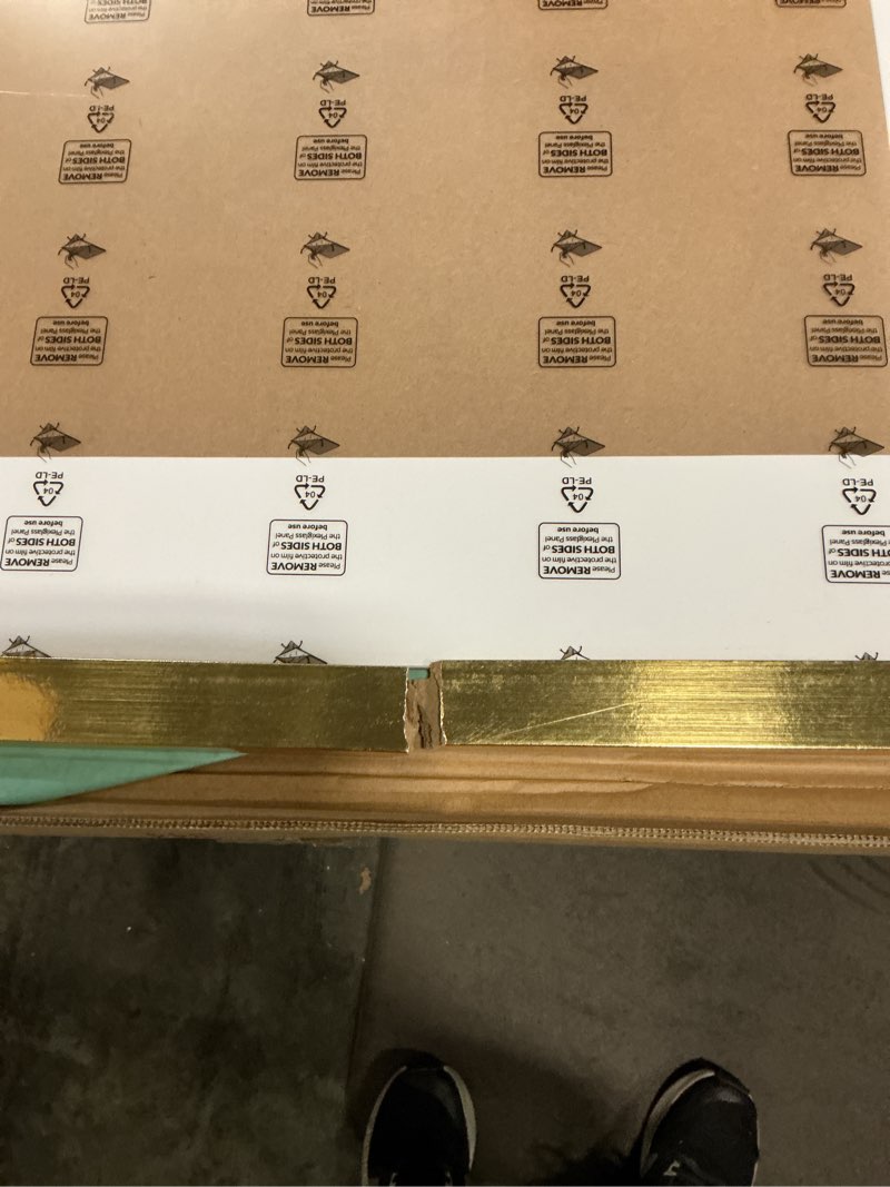Condition photo showing As Is for lavie home 20x30 picture frame gold poster frame,display pictures 18x24 with mat or 20x30 without mat, stable and sturdy frame and polished plexiglass, horizontal and vertical format of the walls 20x30 gold
