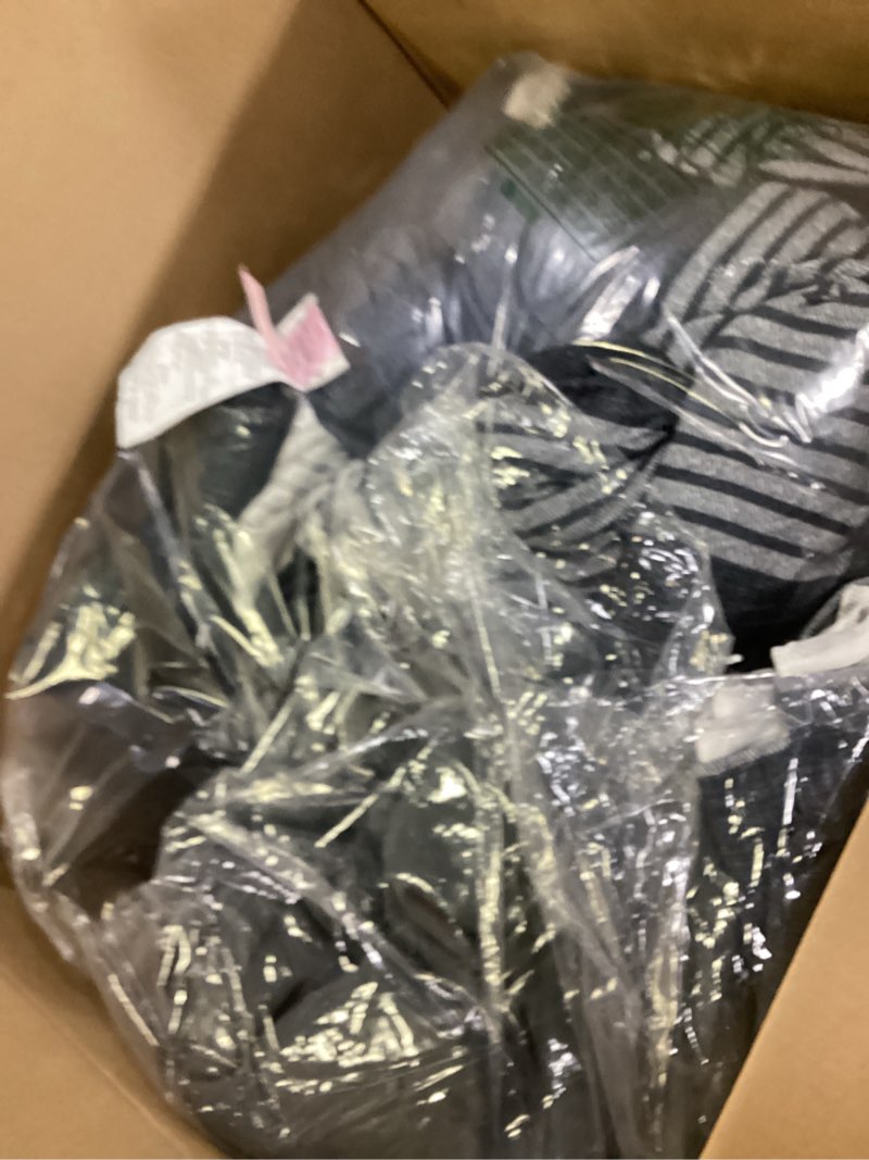 Condition photo showing Good Condition for Andency Full Bed in a Bag 7 Pieces Comforter Set - Black White Grey Striped Lightweight Fully Microfiber Breathable All Season Bedding Set with Comforter, Fitted & Flat Sheet, Pillowcases & Shams 02 - Black White Full