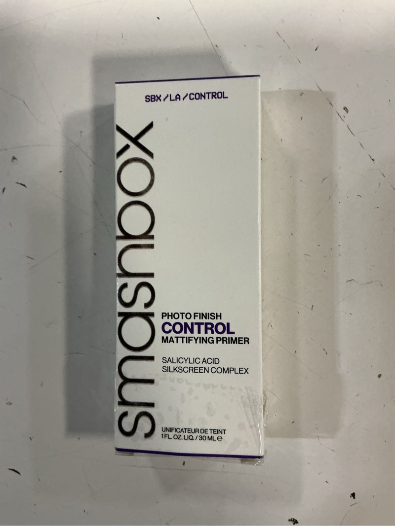 Condition photo showing Good Condition for smashbox photo finish oil control primer | mattifying oil-control makeup primer for 12 hours with salicylic acid, witch hazel and zinc to strengthen + hydrate skin