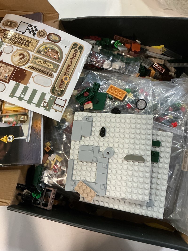 Condition photo showing Good Condition for detective agency building set with led light, 1231pcs detective house building block toy home decor with clues, miniature house construction model gift for adults teens kids boys girls 8-12+