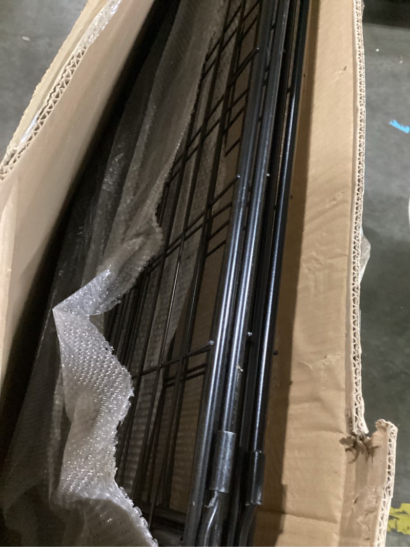 Condition photo showing Good Condition for amagabeli 4 panels 44 in(h )x 12 ft(l) decorative garden fence gate,dog fence outdoor for yard,rustproof tall garden fencing animal barrier metal wire panel border with leaves for flower bed black 44in(h) x 12ft(l) black fence & gate 2
