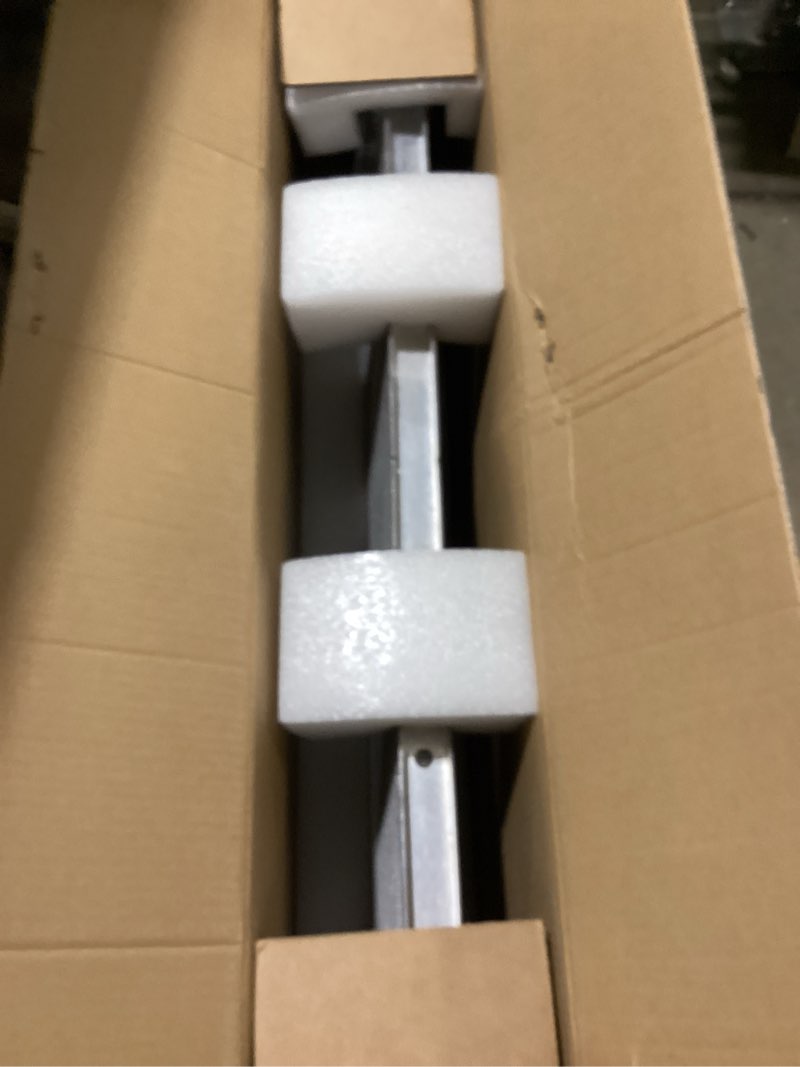 Condition photo showing Good Condition for kax cu161 aluminum radiator replacement,compatible with 1975-1986 c10; k20; c20; k10,1987-1990 caprice,1968-1973 chevelle,1977-1986 k30,1971-1979 caprice 1965-1990 buick, oldsmobile, 1968-1982 cadillac, 1968-1990 chevrolet, pontiac, 1972-1986 gmc, (w/o eoc (engine oil cooler))