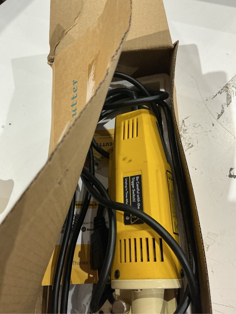 Condition photo showing As Is for cgoldenwall electric rotary fabric carpet cutter multi-layer fabric scissors with 1"cutting thickness, for cloth fabric leather and carpet, comes with replacement blades, sharpening stones 110v