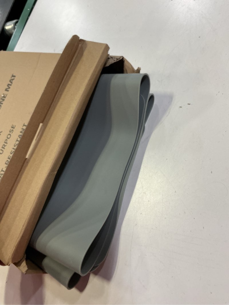 Condition photo showing Good Condition for 24"x32"(60cmx80cm) Silicone Mat for Kitchen Counter, Heat Resistant Non-Slip Countertop Protector, Waterproof Silicone Craft Mat for Kitchen Island, Light Gray Light Gray 32"L x 24"W