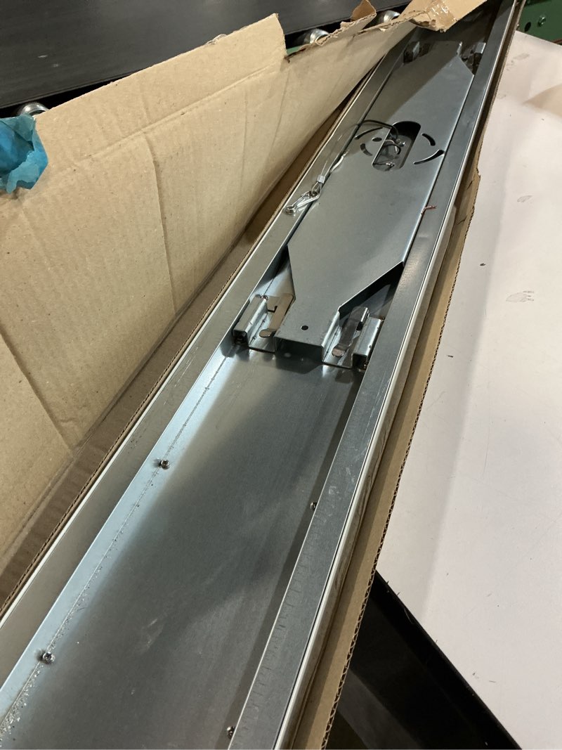 Condition photo showing Good Condition for Nuvo 62/1772 Blink Pro Plus Surface Mounted LED Linear Downlight, 5.5" x 48", White