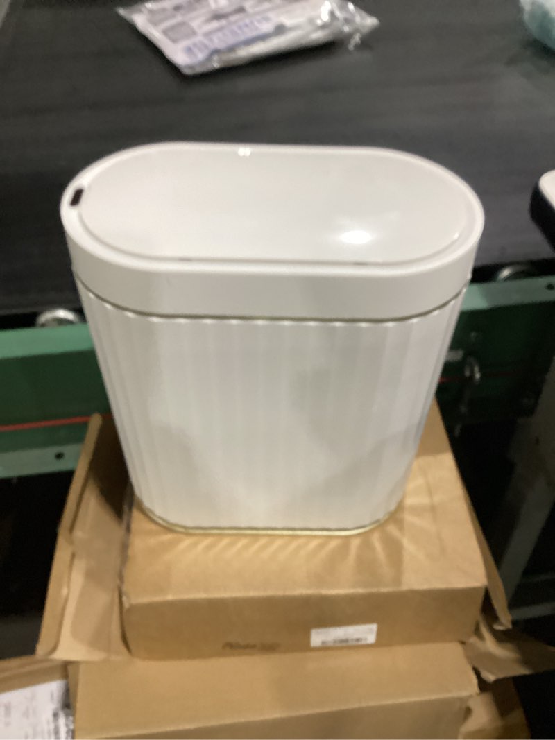 Condition photo showing Good Condition for elpheco bathroom trash can with lid 2 gallon sensor garbage can, automatic trash bin, motion sensor trash can, ipx5 waterproof plastic wastebasket for bathroom, bedroom, kitchen, office, white gold