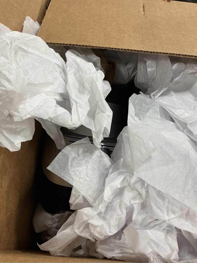 Condition photo showing As Is for BLACK+DECKER PowerCrush Multi-Function Blender with 6-Cup Glass Jar, 4 Speed Settings, Silver Countertop Blenders