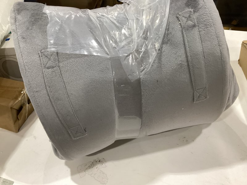 Condition photo showing Good Condition for ROYALAY Knee Replacement Pillow, Leg Pillow for Knee Surgery Recovery with Different Height, Leg Surgery Recovery Equipment for Hip Foot Ankle, Single