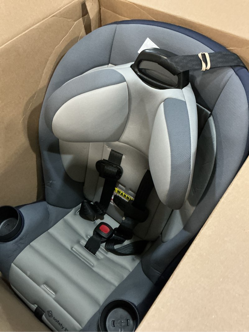 Condition photo showing Good Condition for safety 1st ellaris 3-in-1 convertible car seat, slim fit design, rear & forward-facing, 5-position headrest, 3-across fit, travel-friendly with machine-washable seat pad, london blue