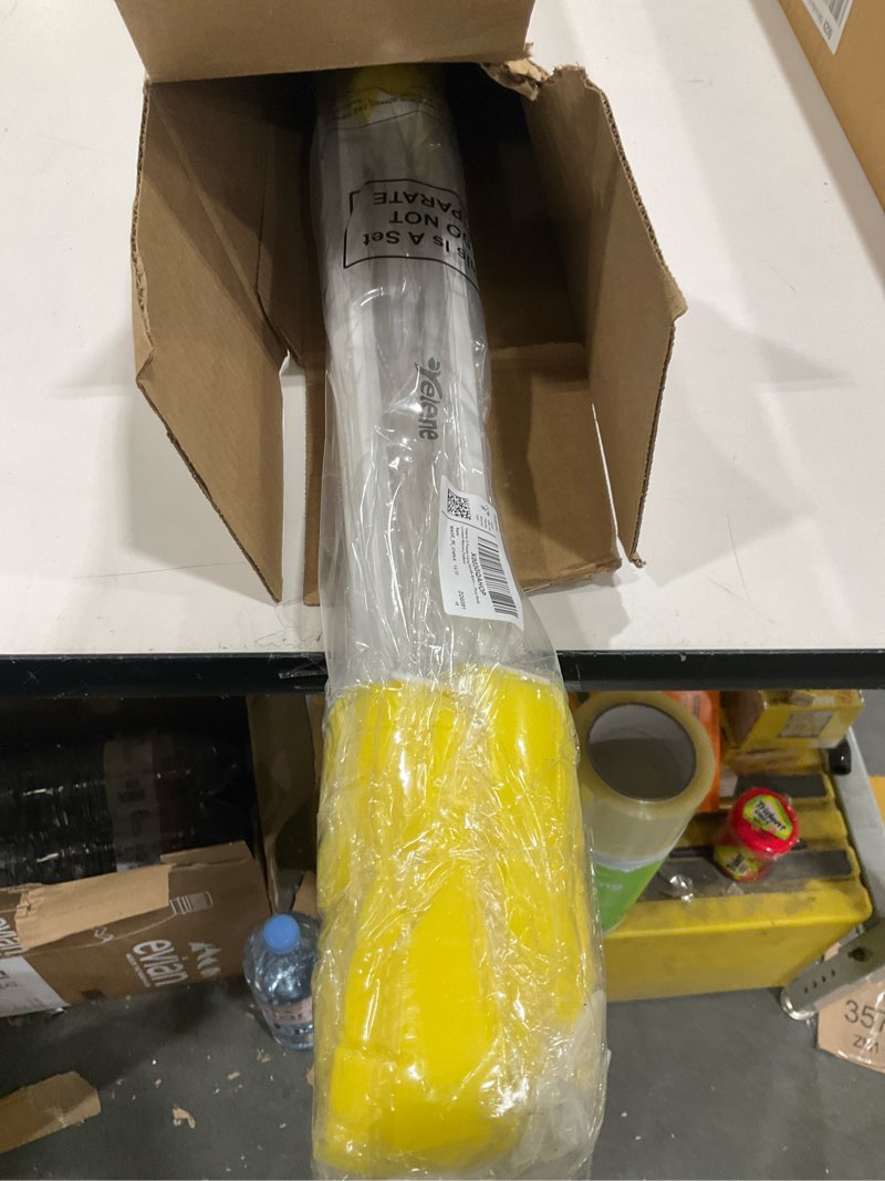 Condition photo showing Good Condition for 3 Pieces Long Handle Sponge 22.4'' Back Sponge on a Stick Body Brush Handled Washer Scrubber for Foot Body Limited Motion(Yellow)