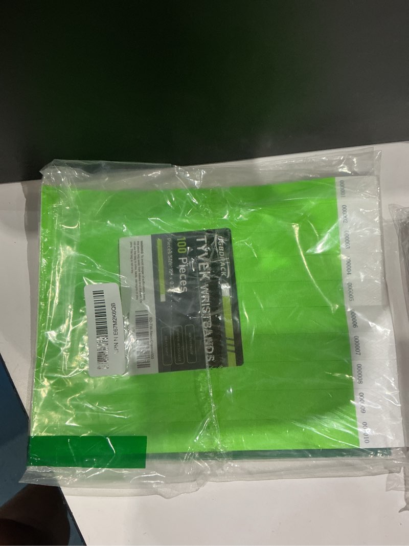 Condition photo showing New/Like New for dgbdpack 100 pcs numbered wristbands, 1-100 consecutive numbers | neongreen,waterproof & tearproof straps for parties