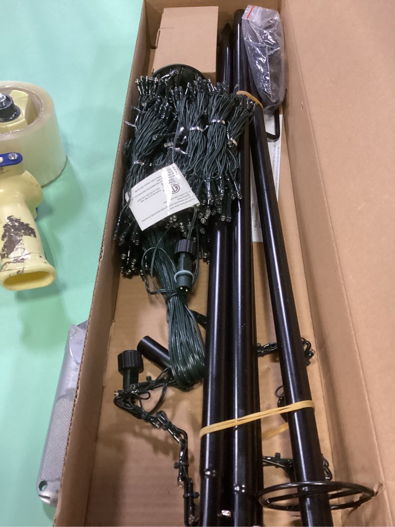 Condition photo showing Good Condition for Flacchi 10 FT 404 LED Star String Lights Outdoor - Pole Set with Remote, Multiple Lighting Modes, Timer, and Waterproof Feature for Ultimate Holiday Decor (Cool White) Cool White 10FT/404LED