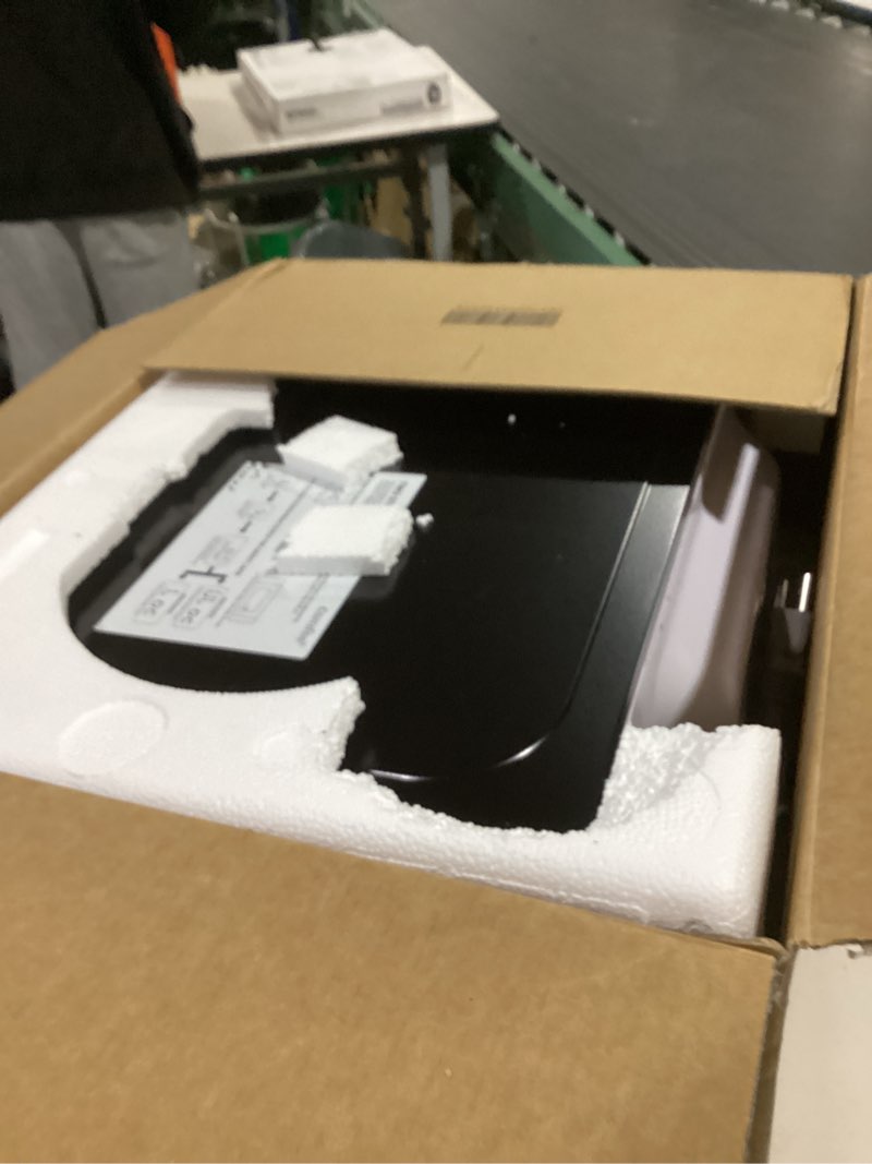 Condition photo showing Good Condition for comfee' em720cpl-pmb countertop microwave oven with sound on/off, eco mode and easy one-touch buttons, 0.7cu.ft, 700w, black