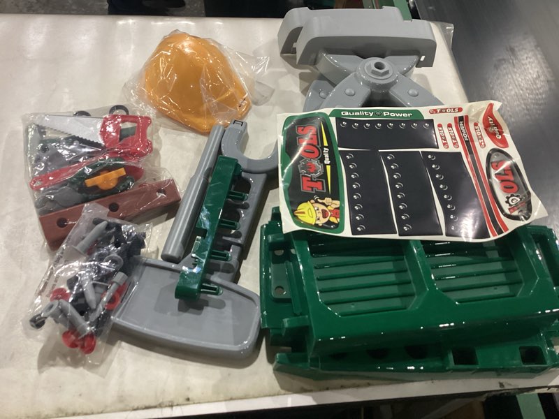 OLEOCA Toddler Tool Bench — Pretend Workbench with Toy Tools, Helmet, Screws & Gears, Creative Const