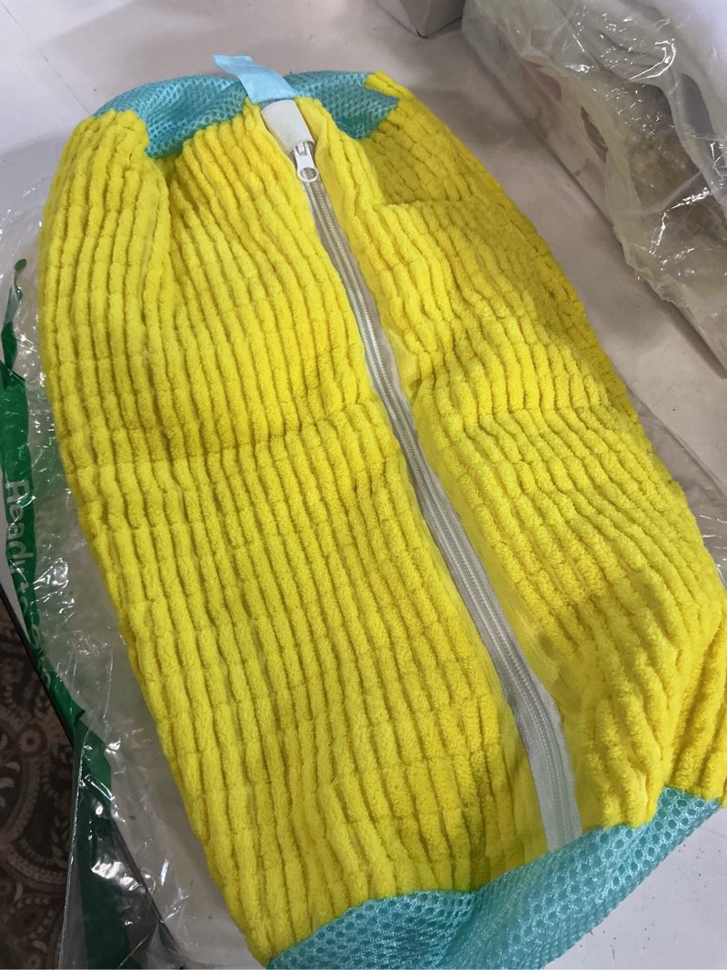 Condition photo showing New/Like New for shoe washing machine bag laundry shoe bag for washer and dryer reusable 2pc shoe cleaning bags for sneakers 360° deep cleaning machine for all shoes types with self-locking zipper yellow 2pcs