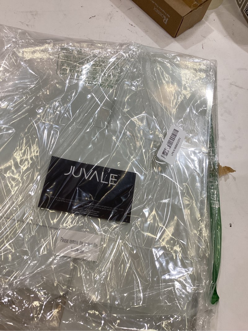 Condition photo showing Good Condition for Juvale 30-Pack Clear Boxes for Gifts, Treats & Cupcakes - 6x6x6 Inch Square Plastic - Wedding Favor Boxes for Individual Cookie & Candy Treats