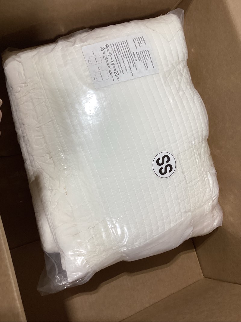 Condition photo showing New/Like New for 100% cotton frilled bed coverlet, blanket twin size 63 x 83' - pigment washed soft & breathable quilted blanket for all seasons (off-white) 63" x 83”(twin size bed) white