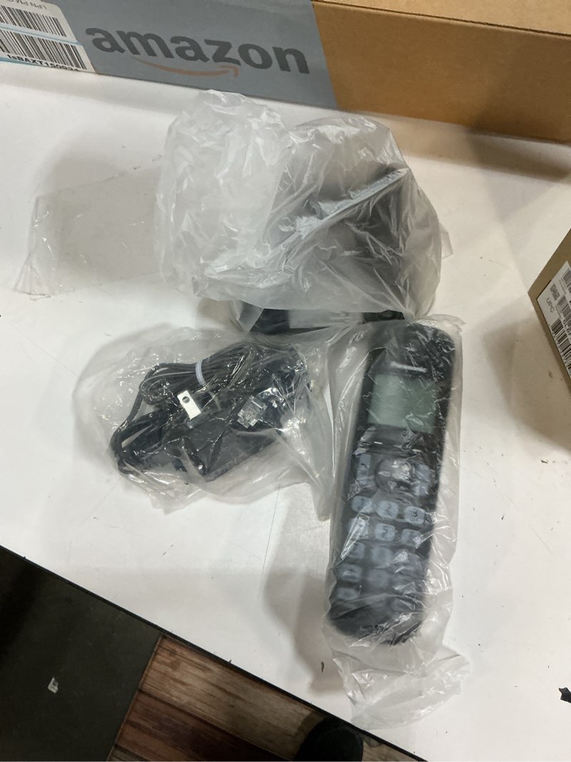 Condition photo showing Good Condition for panasonic cordless phone, 1.6" backlit display, call block, speakerphone, 10 hours talk time, 1 handset - kx-tgc200b (black) 1 handset - no answering machine black