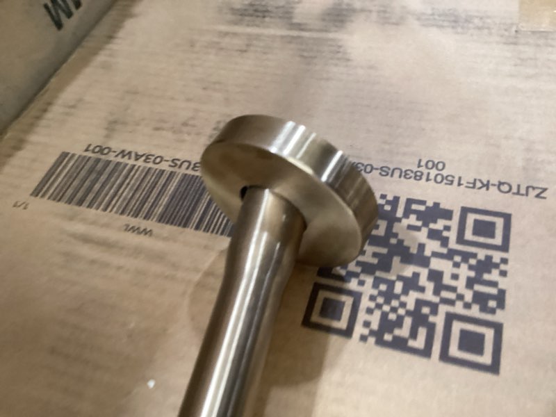 https://lotting-media.assets.bidfta.com/lotting_4905f840-f9e9-480e-913d-cd5794a4df96
