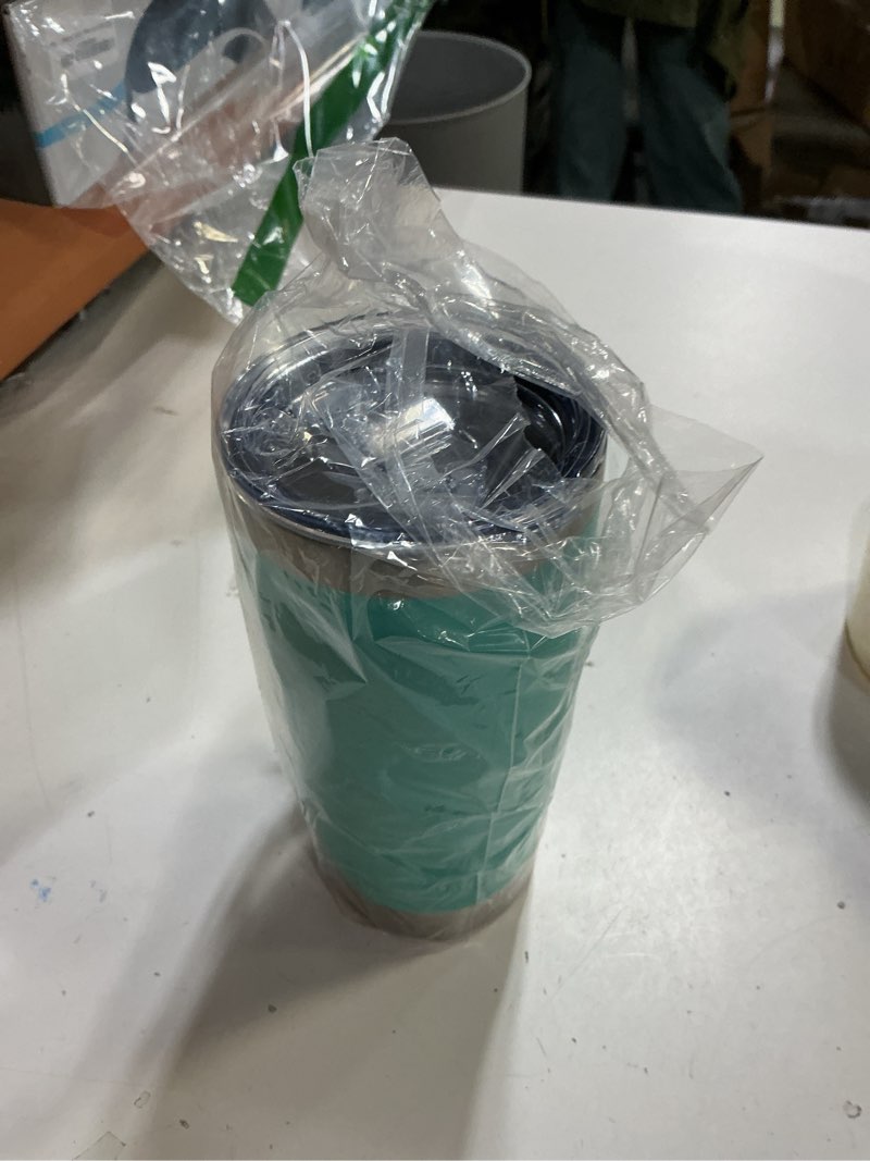 Condition photo showing Good Condition for WETOWETO 20oz Tumbler with 2 lids and 2 straws, Stainless Steel Vacuum Insulated Coffee Tumbler Cup, Double Wall Powder Coated Travel Mug (Cyan, 1 Pack) A2-Cyan Tumbler, Handle, 2 Lids, Straw