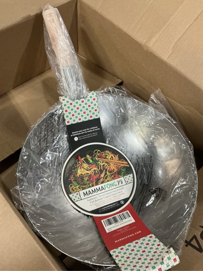 Condition photo showing New/Like New for mammafong flat bottom carbon steel wok pan - authentic hand hammered woks and stir fry pans - 14" pow wok