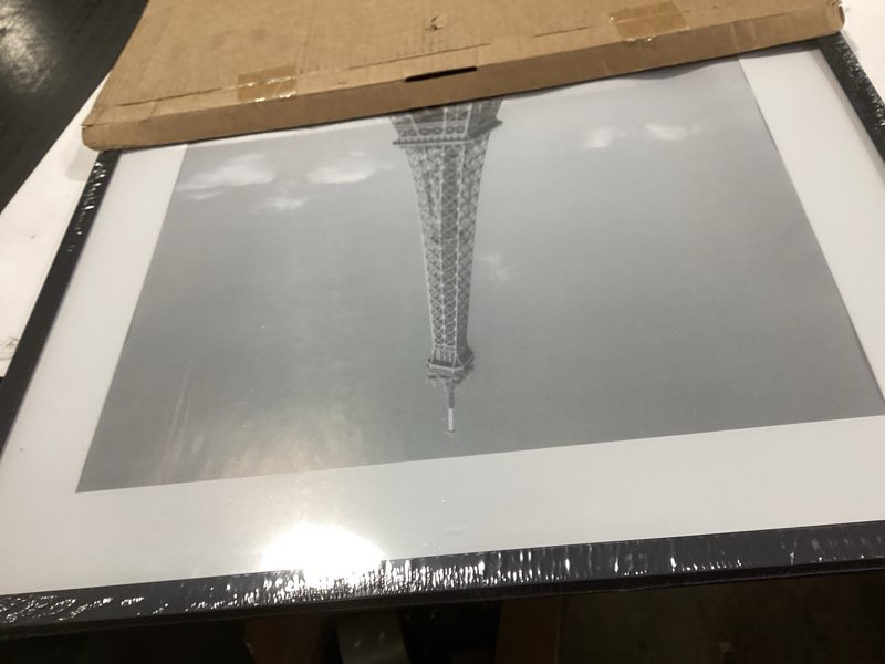 Condition photo showing Good Condition for upsimples 20x24 Picture Frame, Display Pictures 16x20 with Mat or 20 x 24 Without, Wall Hanging Poster Frames, Black, 1 Pack Black 20x24