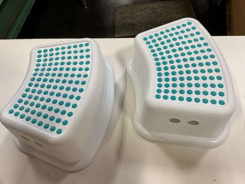Condition photo showing Good Condition for step stool for kids (2 pack), toddlers stool for potty training, bathroom, kitchen, bedroom, toy room and living room. toilet stools with soft anti-slip grips for safety, stackable (blue)