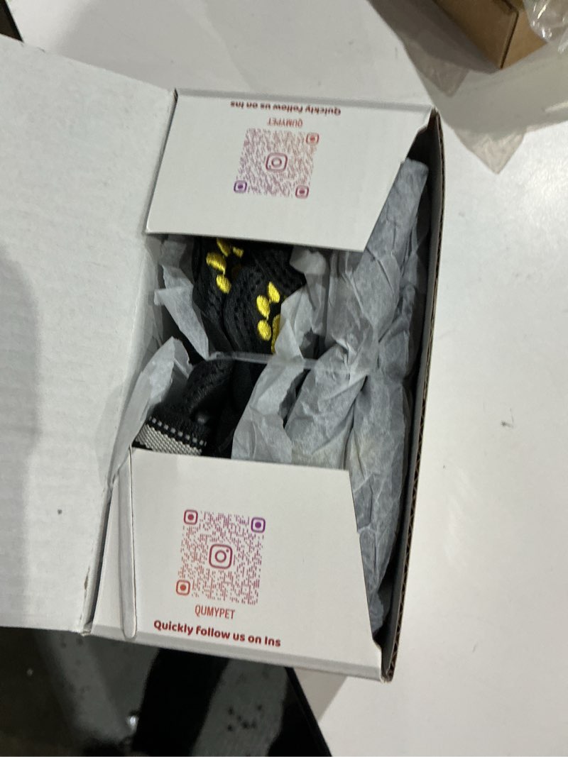 Condition photo showing Good Condition for QUMY Dog Shoes for Large Dogs, Medium Dog Boots & Paw Protectors for Winter Snowy Day, Summer Hot Pavement, Water-Resistant in Rainy Weather, Outdoor Walking, Indoor Hardfloors Skid-Resistant Sole Black Size 5: 2.4''x2.8''(W*L) (Pack of 4)