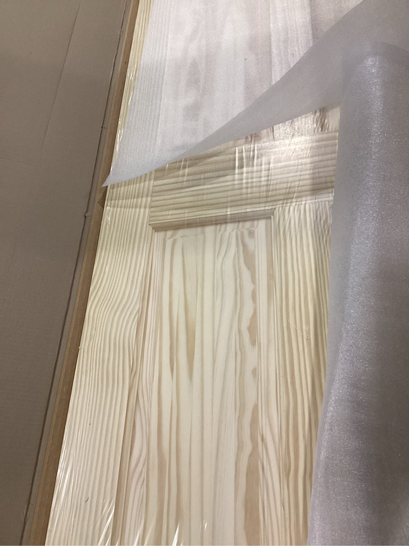 Condition photo showing Good Condition for Colonial Paneled Solid Wood Unfinished Colonial Standard Door