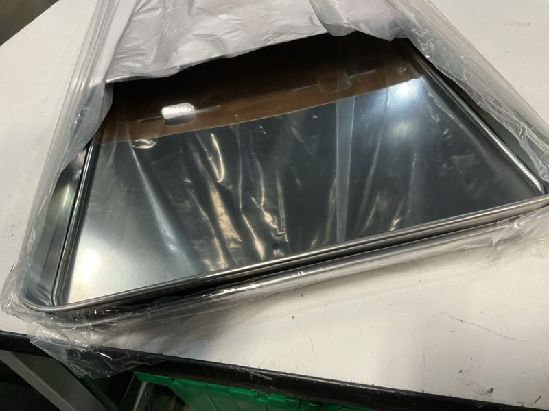 Condition photo showing Good Condition for homikit baking pan sheet set of 2, stainless steel cookie sheets tray for oven, 20 x 14 large metal half sheet bakeware for cooking baking, rustproof & heavy duty, mirror finish & dishwasher safe 2 19.7x13.8x1
