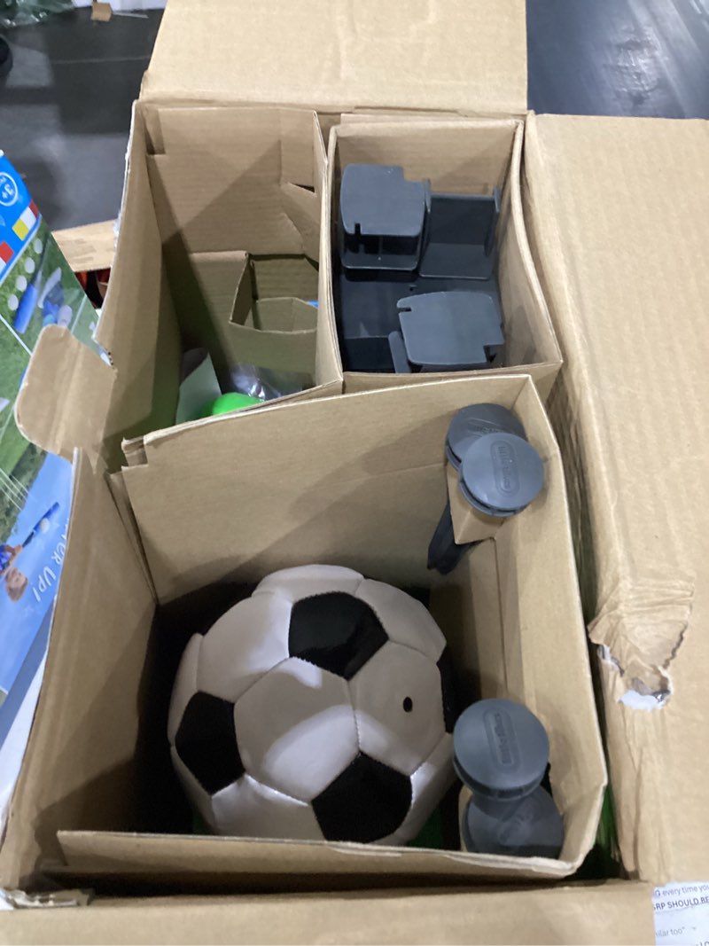 Condition photo showing New/Like New for little tikes totsports soccer trainer