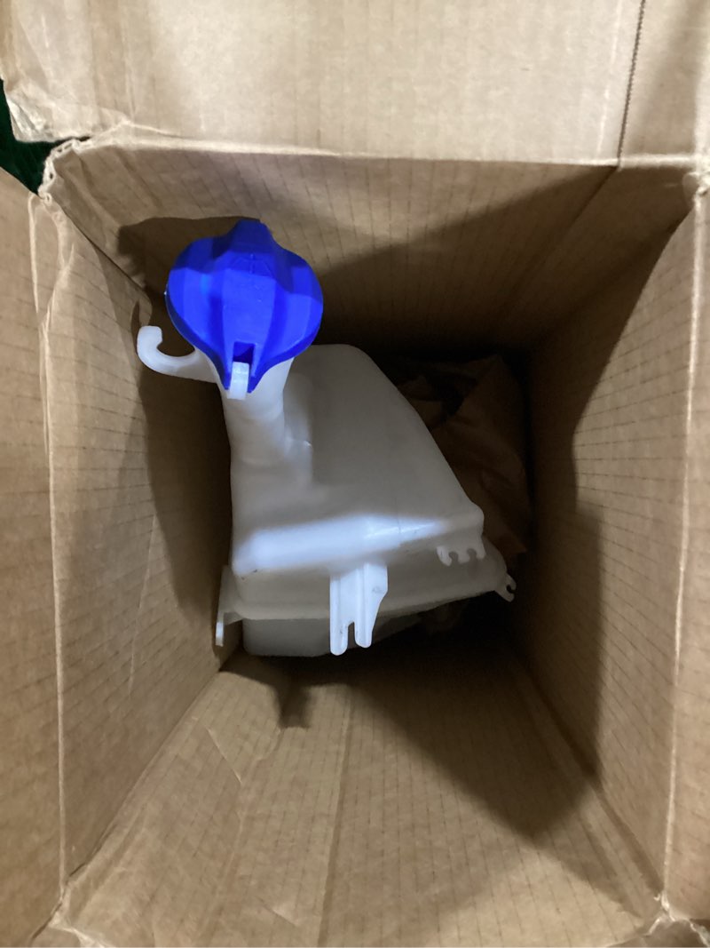 Condition photo showing Good Condition for applianpar front windshield washer fluid reservoir tank for kia forte 2019 2020 2021 2022 2023 2024