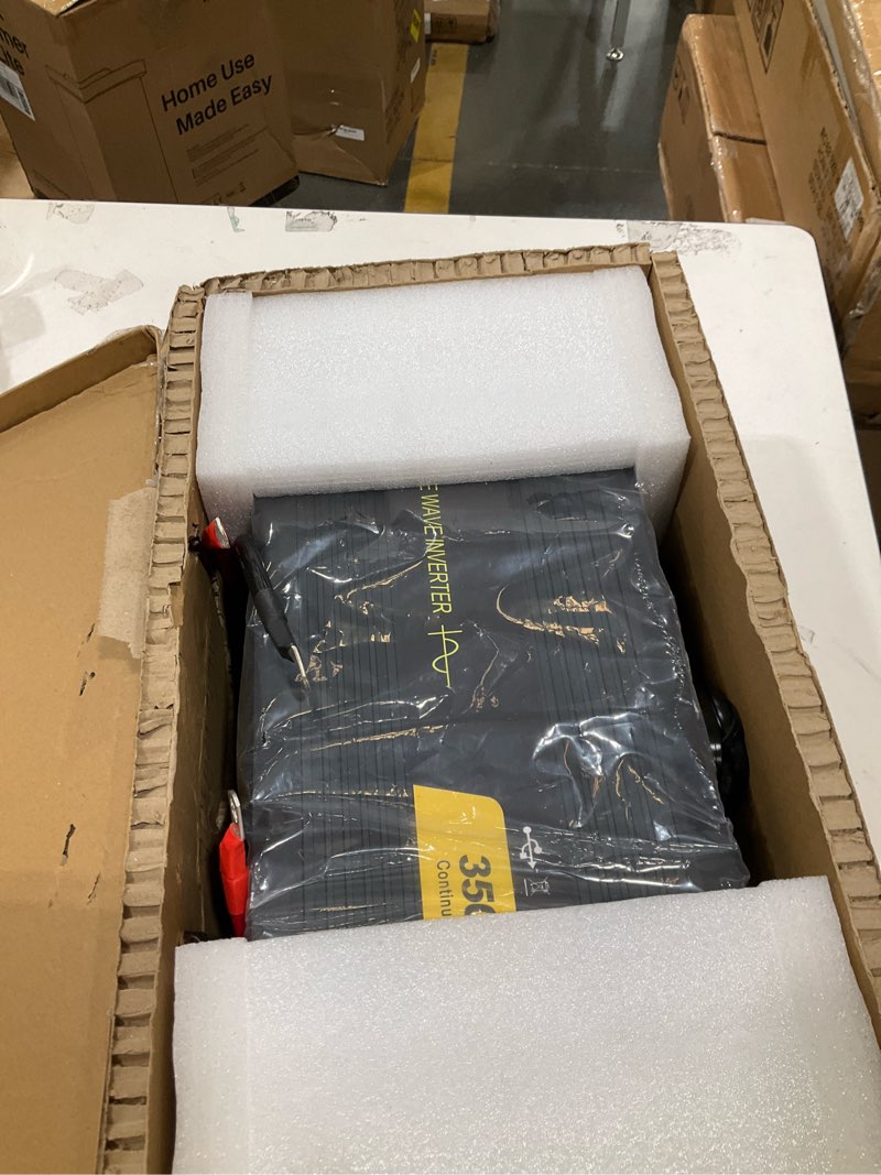 Condition photo showing Good Condition for Power inverter