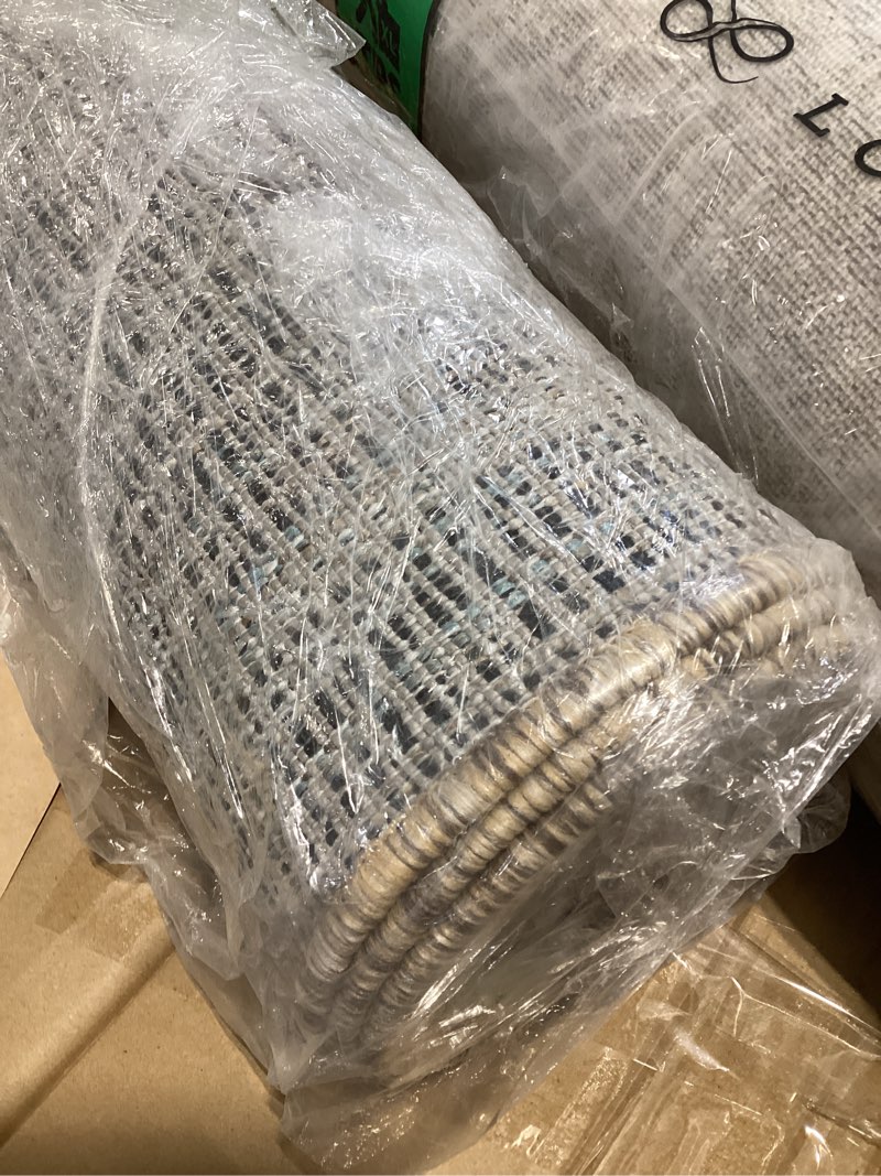 Condition photo showing Good Condition for loloi amber lewis topanga collection top-02 natural/silver 6'-7" x 9'-4" indoor/outdoor area rug natural / silver 6'7" x 9'4" (rectangular)