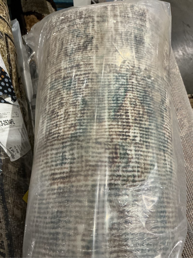 Condition photo showing Good Condition for loloi amber lewis morgan collection mog-04 sea/sage 8'-3" x 11'-3" 38" thick area rug feat. cloudpile, neutral, room décor, vintage inspired, livingroom, bedroom, dining area sea / sage 8'3" x 11'3" (rectangular)