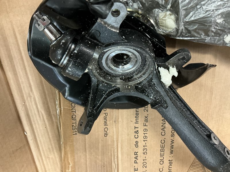 Condition photo showing Good Condition for front left steering knuckle & wheel hub bearing assembly for honda accord 08-12
