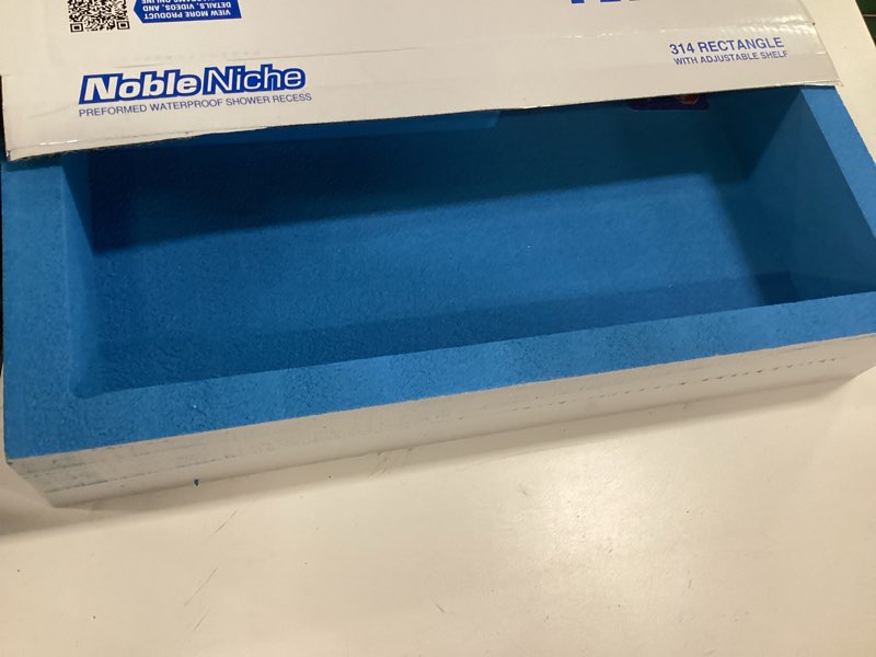 https://lotting-media.assets.bidfta.com/lotting_495950a0-9c5c-4cf0-b18e-cd37a9e2d337
