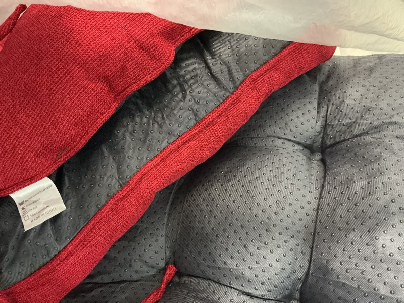 Condition photo showing Good Condition for Similar Chair Cushions for Dining Chairs Set of 4, Red Kitchen Chair Cushions, Chair Pads with Ties and Non Slip Backing, Christmas Room Decor, Tufted Memory Foam Seat Cushion 4 Pack, 15.5\"x15.5\"x4\" 15.5\" x 15.5\" x 4\" Red 4