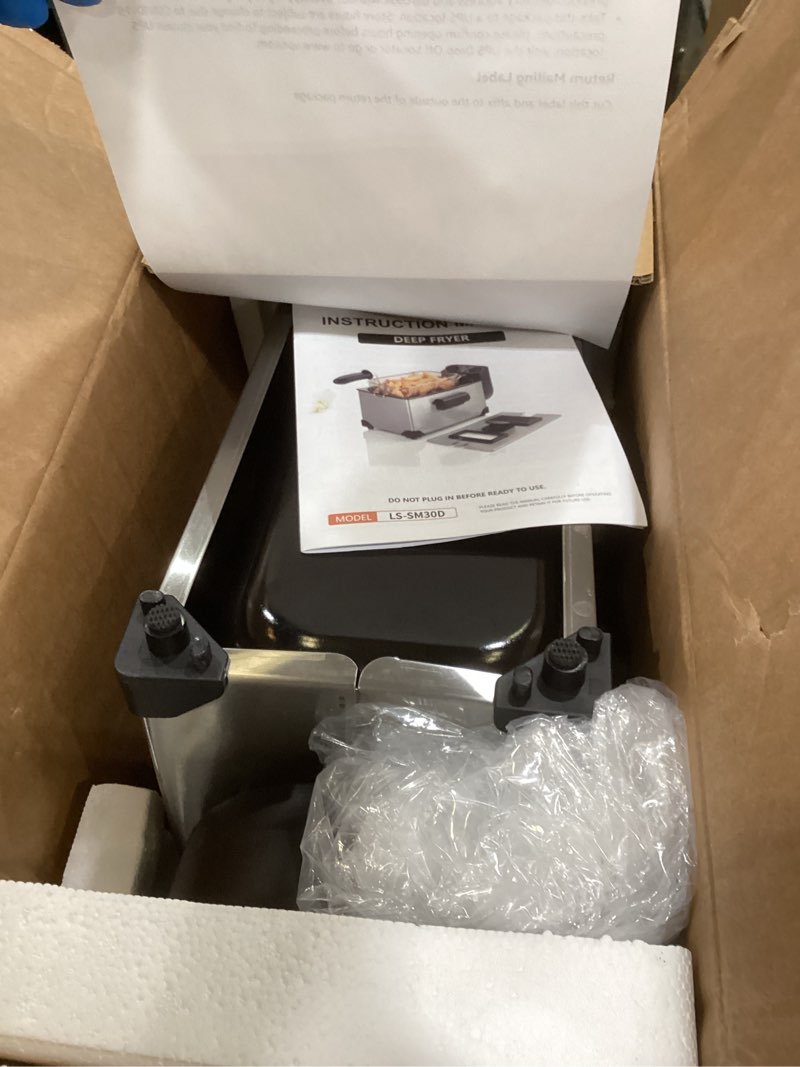 Condition photo showing Good Condition for immersion deep fryer with basket, 1600w, 3l small deep fryer with timer control, fryer pot for home use, temperature control, lid with viewing window, stainless steel electric fryer