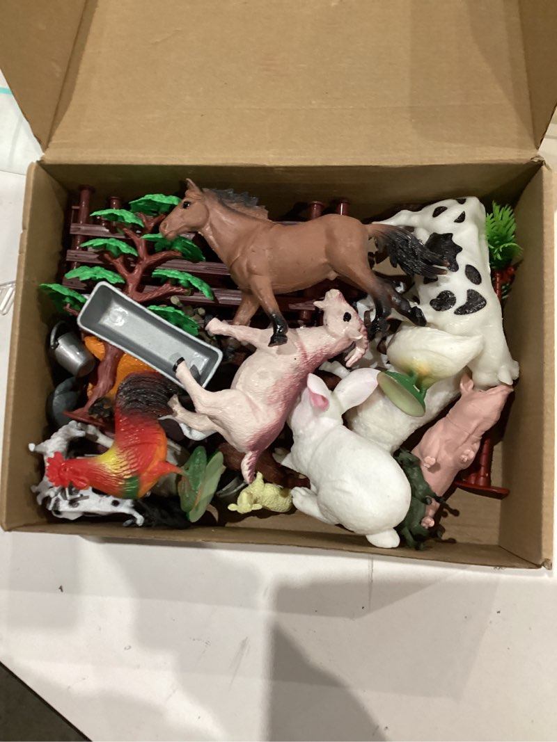 Condition photo showing As Is for Yowlieu Realistic Farm Animal Figures Toys, 44 Pcs Plastic Farm Figurines Playset Includes Fences Mini Farm Animal Cake Topper Learning Toy Set for Kids & Toddlers 44 Pcs Farm Set