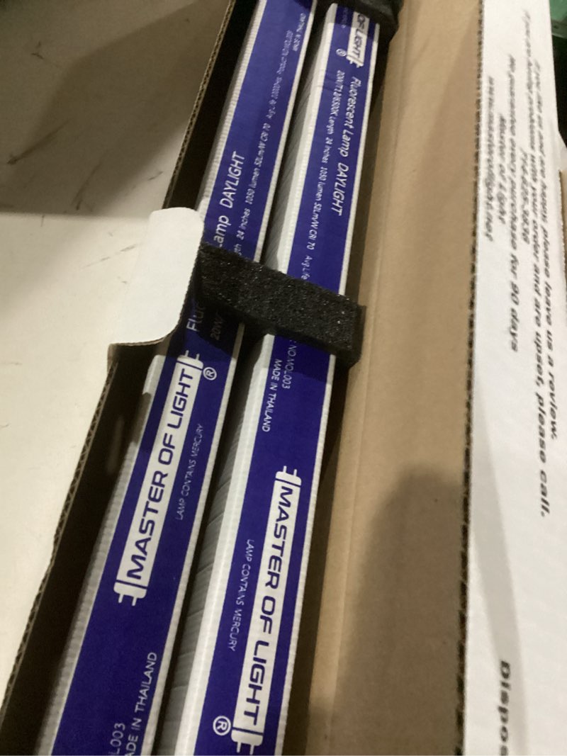 Condition photo showing New/Like New for f17t8/cw (2 pack) 24" fluorescent tube light bulb cool white 4100k t8 17 watt 17w replaces f17t8 f17t8/841 f17t8/sp41/eco f17t8/spx41/eco fo17/841 f17t8/741 f17t8/cw/eco f17t8/tl841/alto f17t8/tl741