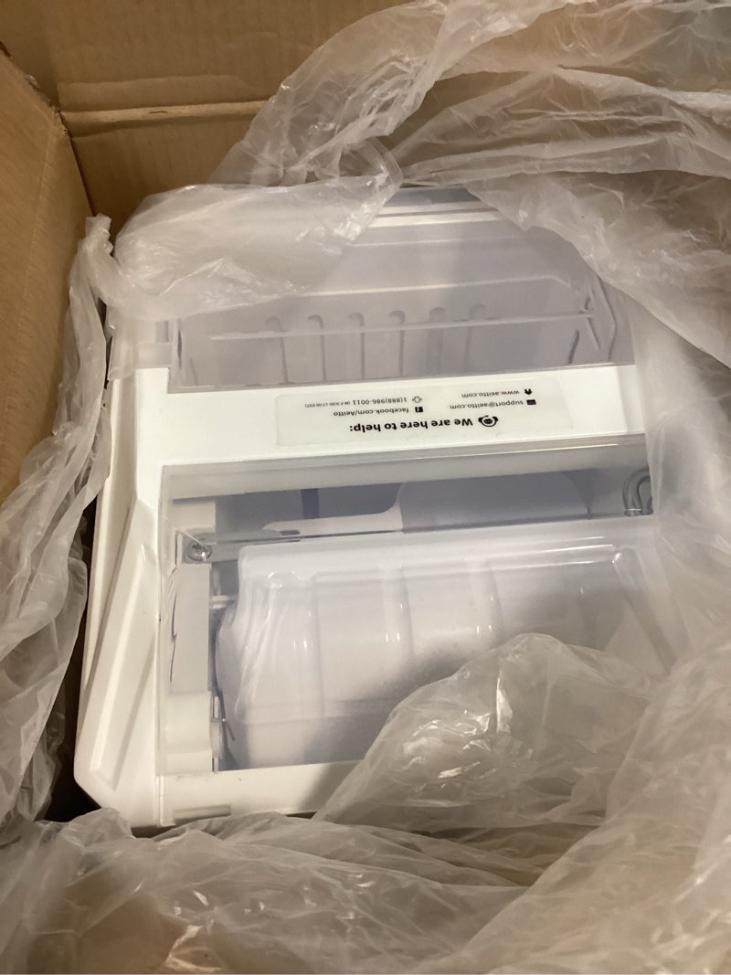 Condition photo showing Good Condition for aeitto ice makers countertop, 26lbs/24h, 9 ice cubes release in 6 mins, 2 sizes of bullet ice machine,self-cleaning portable ice maker with ice scoop and basket for home kitchen office bar rv, white